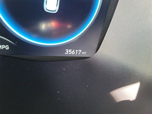 Used 2023 Hyundai Santa Fe Calligraphy w/ Cargo Package image 34