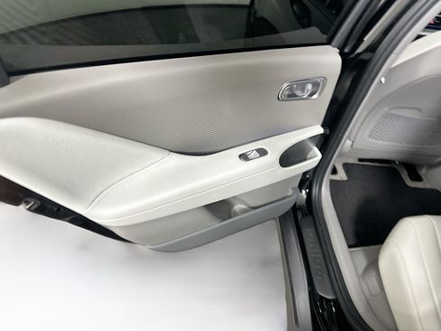 Used 2024 Hyundai Ioniq 6 SEL RWD image 26