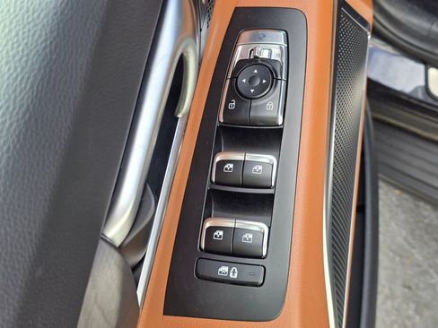 Certified 2025 Kia Telluride SX Prestige X-Line AWD/4WD image 15