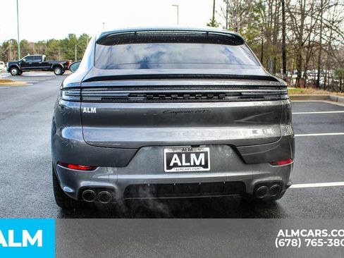 Used 2025 Porsche Cayenne GTS w/ Technology Package image 10