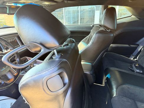 Used 2019 Dodge Challenger R/T Scat Pack w/ Plus Package image 32