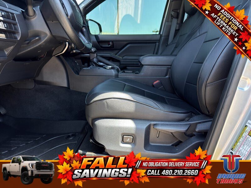 Used 2024 Toyota Tacoma SR AWD/4WD image 20