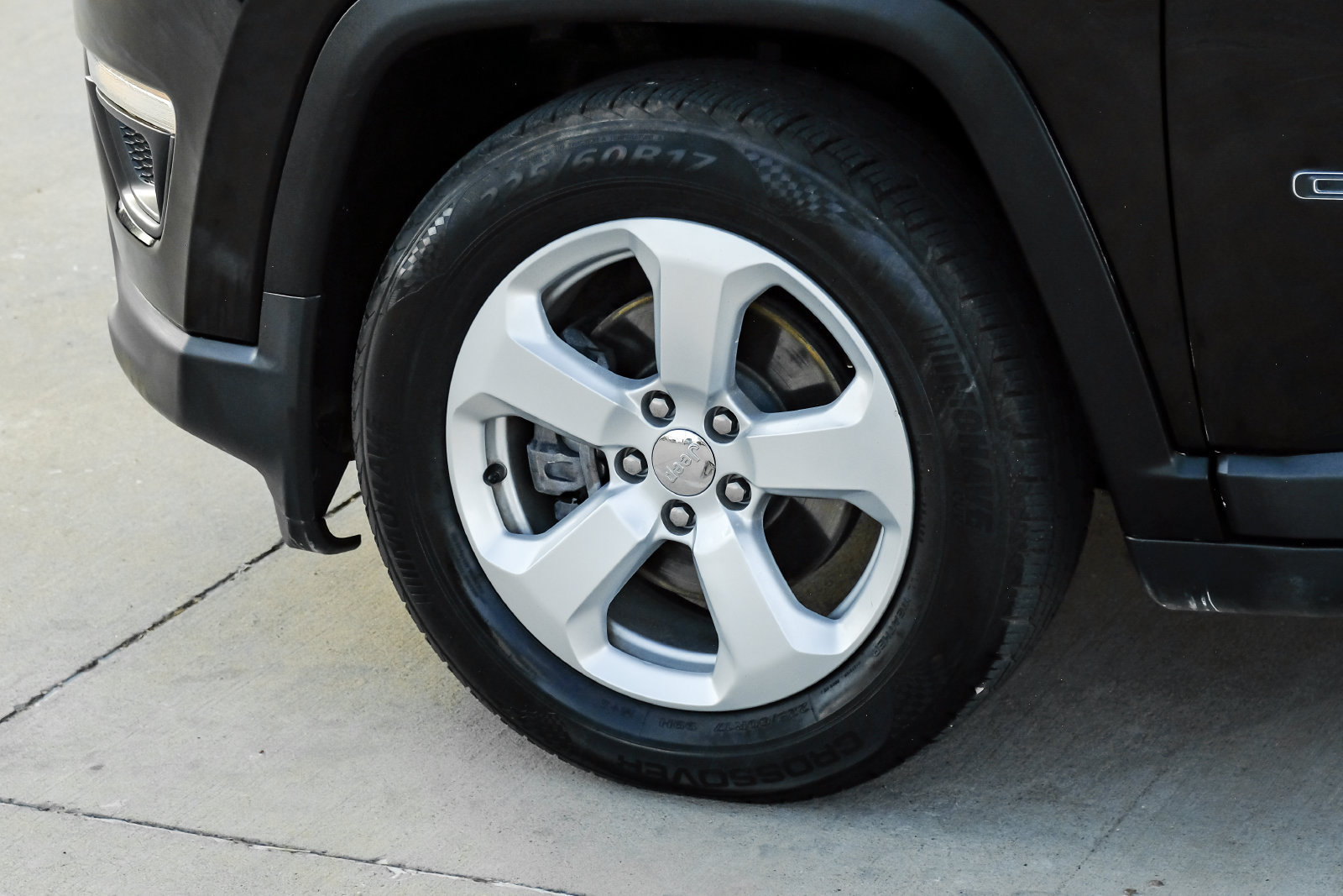 Used 2021 Jeep Compass Latitude w/ Driver Assistance Group FWD image 58