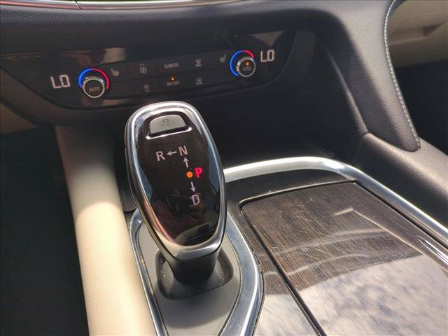 Used 2020 Buick Enclave Essence w/ Sound and Sites Package FWD image 12