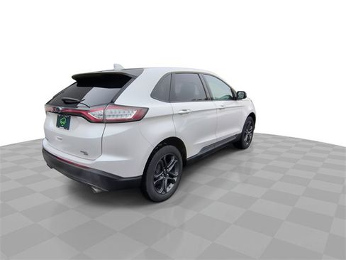 Used 2018 Ford Edge SEL w/ Equipment Group 201A image 8