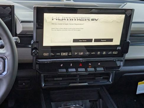 New 2026 GMC Hummer EV SUV AWD/4WD image 10
