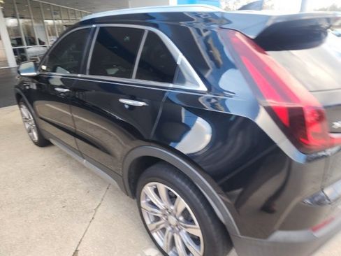 Used 2019 Cadillac XT4 Premium Luxury image 7