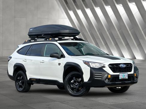 Used 2022 Subaru Outback Wilderness image 2