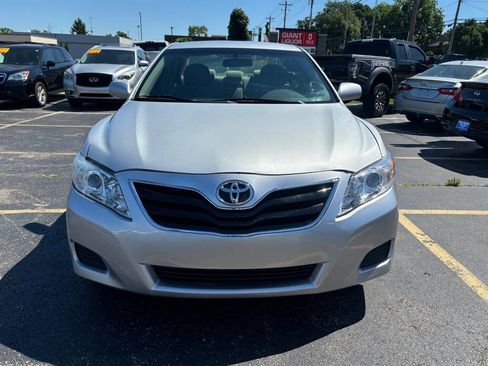 Used 2011 Toyota Camry FWD image 6