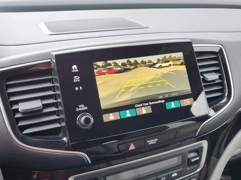 Used 2019 Honda Pilot Elite image 20