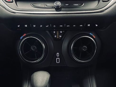 Used 2023 Chevrolet Blazer LT w/ Convenience Package image 31