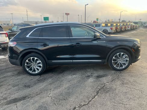 Used 2023 Lincoln Nautilus Reserve w/ Equipment Group 201A image 2