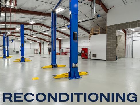 Used 2023 Dodge Durango R/T image 9