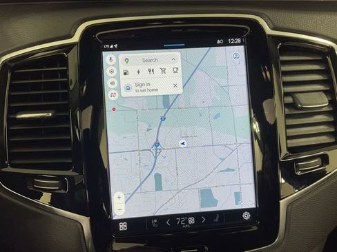 Certified 2023 Volvo XC90 T8 Plus w/ Protection Package Premier image 13