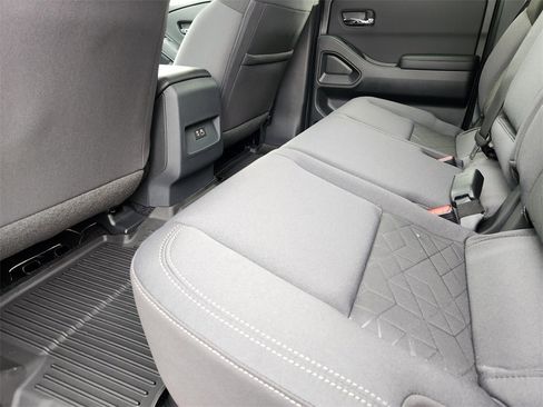 New 2026 Nissan Frontier SV image 20