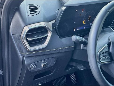 Used 2025 Chevrolet TrailBlazer ACTIV w/ Convenience Package FWD image 10
