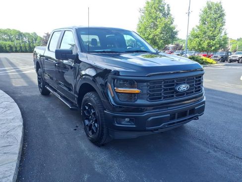 Used 2025 Ford F150 STX w/ Equipment Group 201A FX4 AWD/4WD image 4