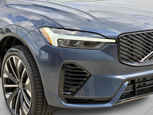New 2026 Volvo XC60 T8 Ultra w/ Protection Package Premier AWD/4WD image 28