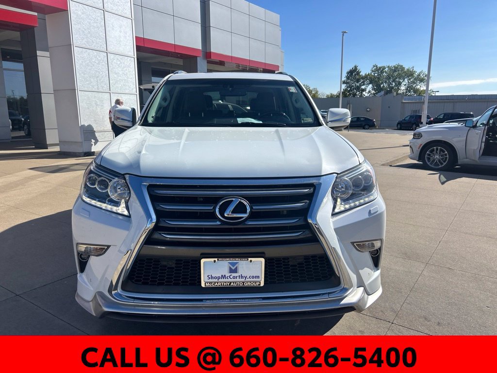 Used 2017 Lexus GX 460 Premium AWD/4WD image 3