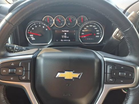 Used 2022 Chevrolet Silverado 1500 LT w/ Work Truck Package AWD/4WD image 20