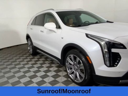 Used 2019 Cadillac XT4 Premium Luxury image 5