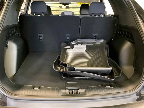 Used 2021 Ford Escape SE image 33