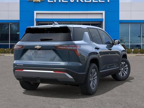 New 2026 Chevrolet Equinox LT w/ Convenience Package II FWD image 4