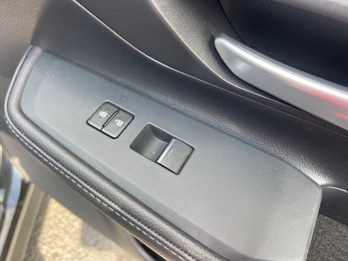 Used 2024 Toyota Grand Highlander Limited image 20