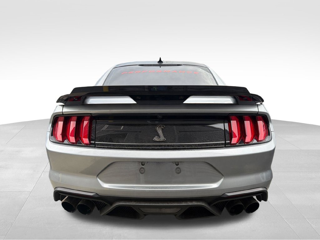 Used 2020 Ford Mustang Shelby GT500 w/ Technology Package RWD image 3
