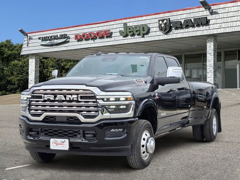 New 2026 RAM 3500 Longhorn image 2