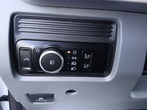 Used 2024 Ford F250 XLT w/ FX4 Off-Road Package image 18