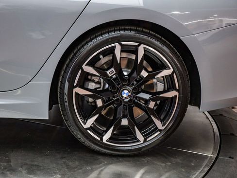 Used 2026 BMW 330i xDrive Sedan image 11