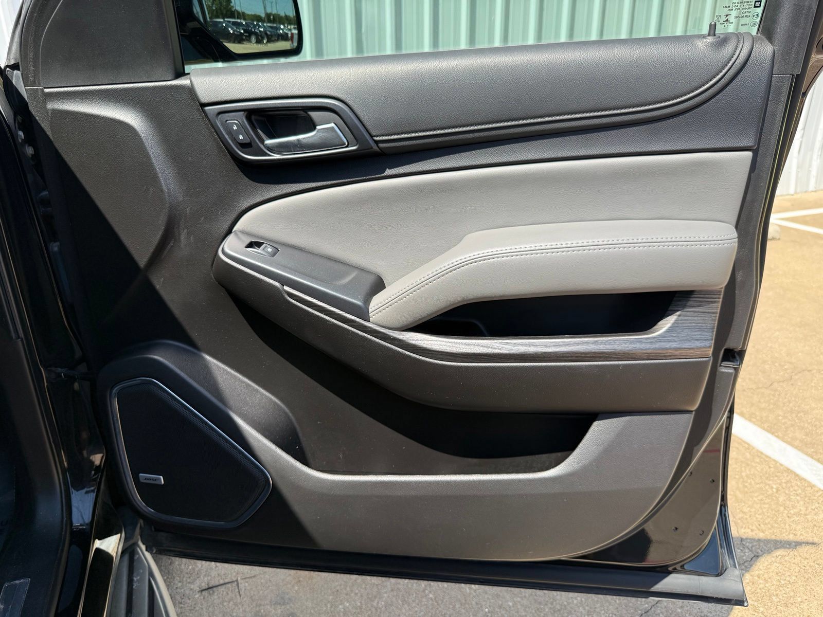 Used 2019 Chevrolet Suburban LT AWD/4WD image 25