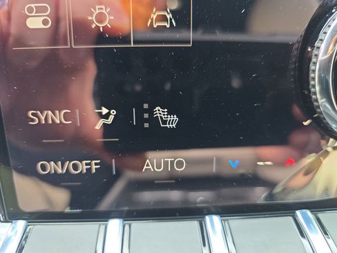 New 2026 GMC Acadia Elevation w/ Elevation Premium Package image 28