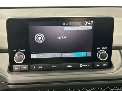 Used 2025 Honda Accord LX image 11