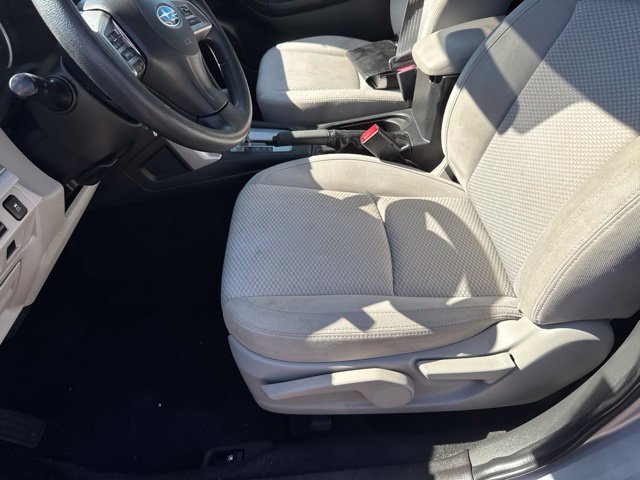 Used 2015 Subaru Forester 2.5i w/ Alloy Wheel Package AWD/4WD image 15