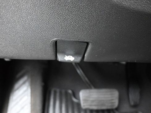 Used 2019 GMC Sierra 1500 SLT w/ SLT Premium Plus Package image 29