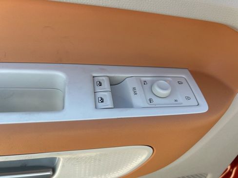 New 2025 Volkswagen ID. Buzz Pro S Plus image 12