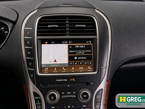 Used 2018 Lincoln MKX Reserve w/ Lincoln MKX Climate Package AWD/4WD image 16