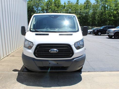 Used 2018 Ford Transit 250 148 Low Roof RWD image 10