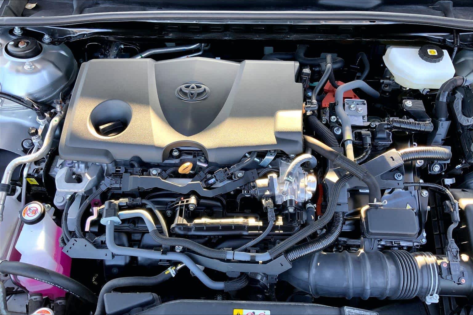 Used 2025 Toyota Camry LE FWD image 32