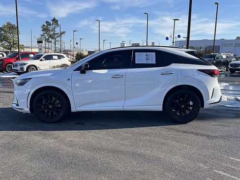 Certified 2024 Lexus RX 500h F Sport image 6