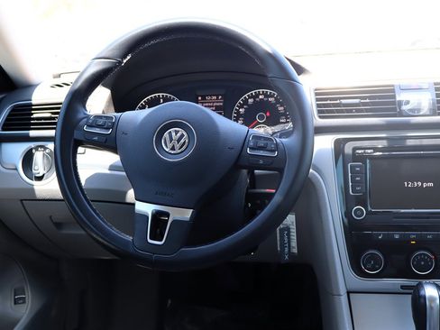 Used 2013 Volkswagen Passat TDI SE FWD image 14