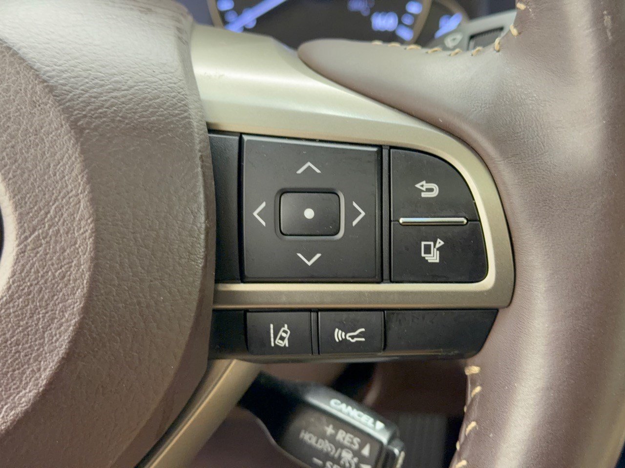 Used 2017 Lexus RX 350 FWD w/ Premium Package image 19