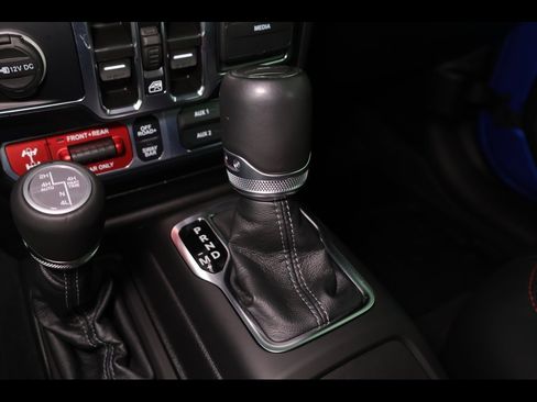 Used 2024 Jeep Gladiator Rubicon image 28