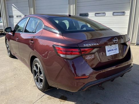 Used 2024 Nissan Sentra SV image 5