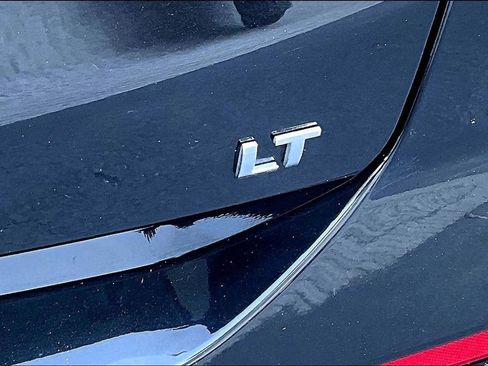 Used 2024 Chevrolet Equinox LT image 22