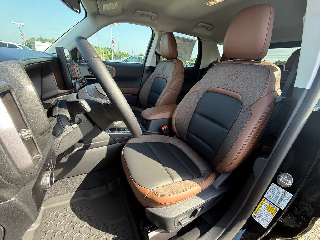 New 2026 Ford Bronco Sport Outer Banks AWD/4WD image 17