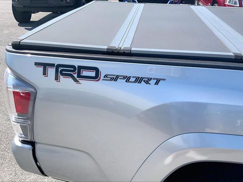 Used 2023 Toyota Tacoma TRD Sport RWD image 10