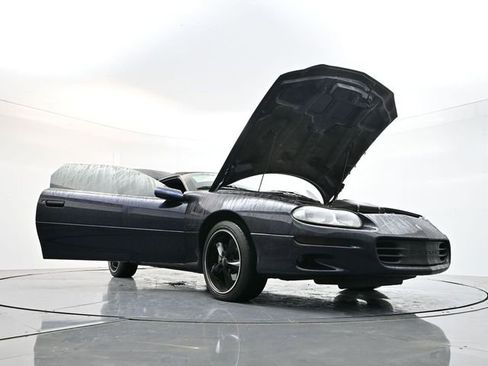 Used 2002 Chevrolet Camaro Z28 image 43